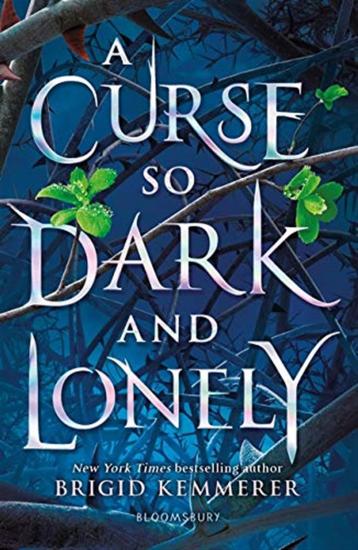 A Curse So Dark And Lonely [Edizione: Regno Unito]